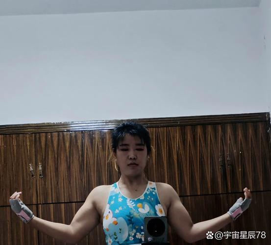 坚持锻炼,是对自己健康和美丽的投资